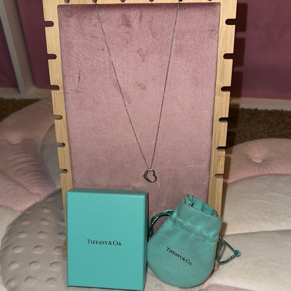 Tiffany & Co. Silver Elsa Peretti Open Heart Pendant necklace. - Picture 1 of 10